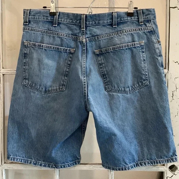 St Johns Bay Jeans Shorts Mens 36 Relaxed Fit Blue Denim Cotton - Picture 2 of 3